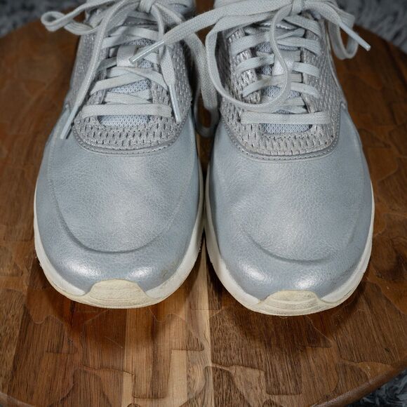 NIKE Air Max Thea Shoes Metallic Platinum Gray 904500-004 Women's Size 7.5 - Picture 2 of 9